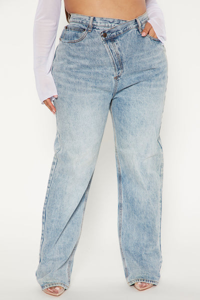 https://cdn.shopify.com/s/files/1/0293/9277/products/10-26-22Studio4_ME_AC_15-30-12_59_ZDJ1047_LightBlueWash_P_29501_PLUS_JB.jpg?v=1773765581&with=400&height=600