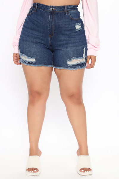 https://cdn.shopify.com/s/files/1/0293/9277/products/10-27-20Studio3_PA_MJ_10-02-23_4_RSS8043_DarkDenim_P_67122_PLUS_NT.jpg?v=1750873024&with=400&height=600