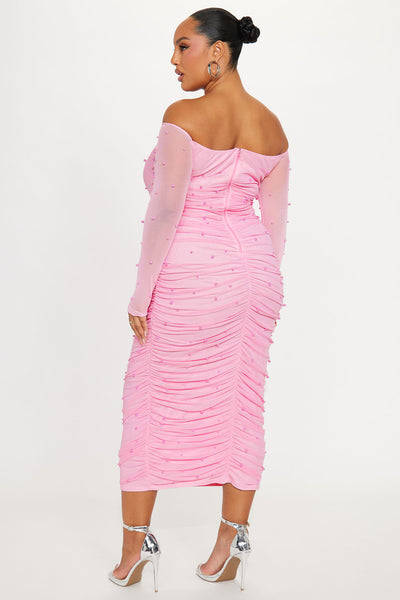 https://cdn.shopify.com/s/files/1/0293/9277/files/10-27-25_S5_51_D4862B_Pink_ZSR_KF_JS_15-17-02_PLUS_31639_PXF_BH_JA.jpg?v=1761776568&with=400&height=600