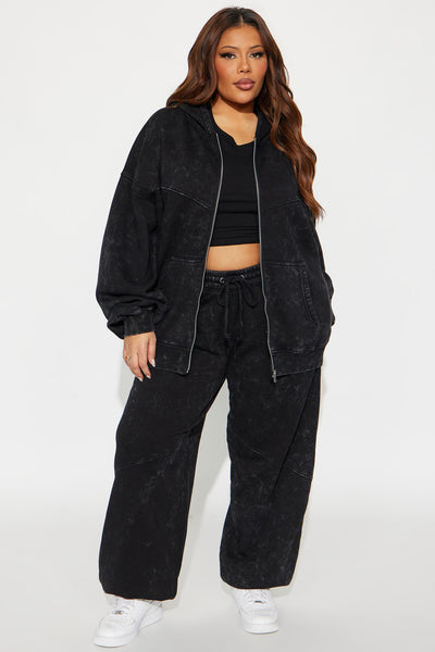 https://cdn.shopify.com/s/files/1/0293/9277/files/10-28-25_S3PM_79_V22507LN4702_Charcoal_AE_AC_19-28-47_PLUS_12608_CM.jpg?v=1762188706&with=400&height=600