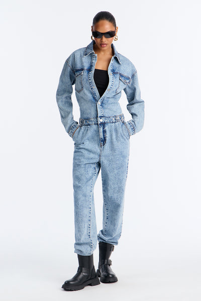 https://cdn.shopify.com/s/files/1/0293/9277/files/10-28-25_S7_47_B32504JP3501_LightWash_TK_IM_15-57-17_17993_SKS.jpg?v=1761940914&with=400&height=600
