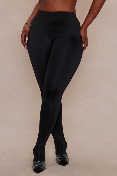 https://cdn.shopify.com/s/files/1/0293/9277/files/10-29-25_S5_21_D16272_Black_ZSR_JP_IM_13-42-56_PLUS_7619_PXF_SG.jpg?v=1762203378&with=400&height=600
