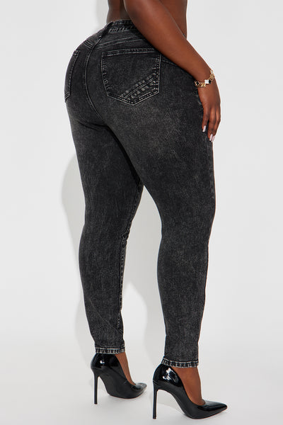 https://cdn.shopify.com/s/files/1/0293/9277/files/10-31-25_S4_10_YJDM15HRSOPTION3_Black_KK_EO_11-08-59_PLUS_17450_PXF.jpg?v=1762455395&with=400&height=600
