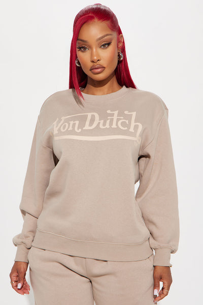 https://cdn.shopify.com/s/files/1/0293/9277/files/11-01-24_S2_15_7VND7A1363NV_Taupe_P_KJ_RL_15-47-59_17743_CM.jpg?v=1730759826&with=400&height=600