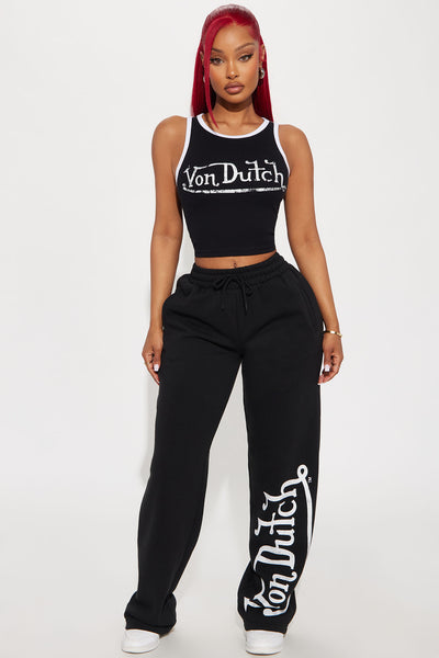 https://cdn.shopify.com/s/files/1/0293/9277/files/11-01-24_S2_26_7VND9A3949NV_BlackWhite_P_KJ_RL_16-09-32_17849_CM.jpg?v=1730760235&with=400&height=600