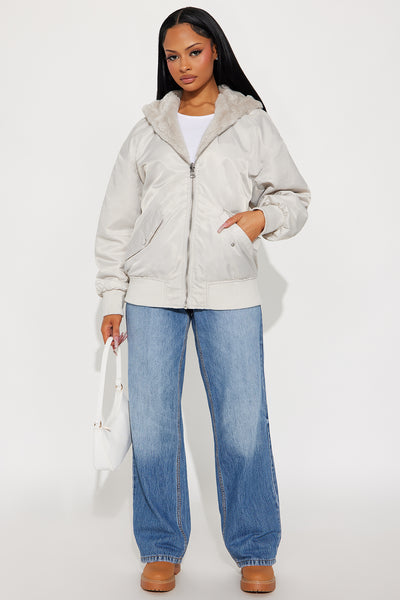 https://cdn.shopify.com/s/files/1/0293/9277/files/11-06-25_S3_18_23OS080827_LightGrey_JG_NL_13-06-49_92449_PXF.jpg?v=1762545752&with=400&height=600