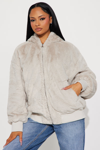 https://cdn.shopify.com/s/files/1/0293/9277/files/11-06-25_S3_18_23OS080827_LightGrey_JG_NL_13-12-22_92483_PXF.jpg?v=1762545752&with=400&height=600