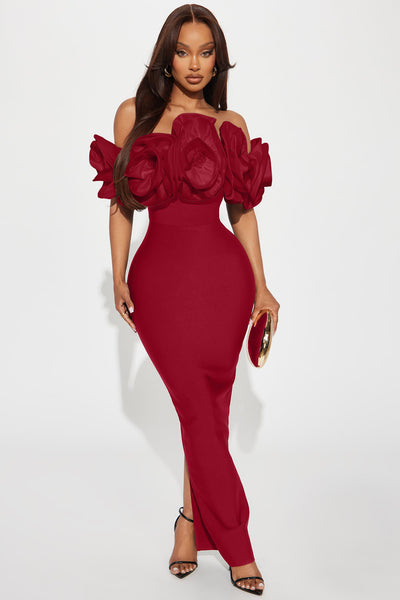 https://cdn.shopify.com/s/files/1/0293/9277/files/11-07-24_S2_11_24GWQ8146_BlackWhite_CXB_RL_13-53-45_19336_CM_KP_Red.jpg?v=1753139832&with=400&height=600
