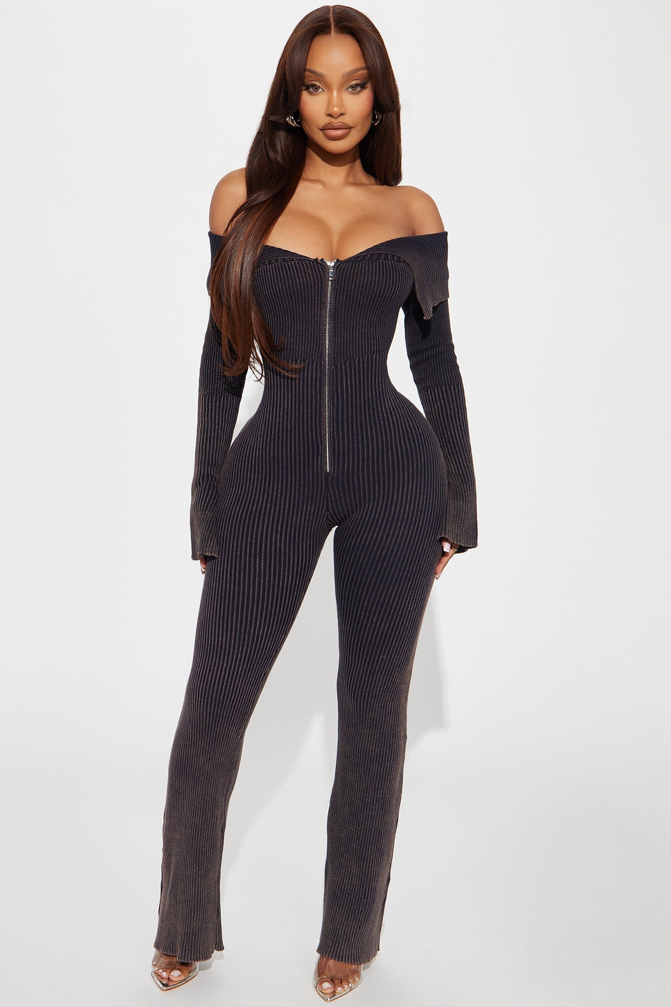 https://cdn.shopify.com/s/files/1/0293/9277/files/11-07-24_S2_18_KCHJ4070404_Charcoal_CXB_RL_14-17-13_19392_PXF.jpg?v=1731427108