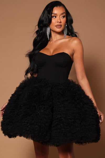 https://cdn.shopify.com/s/files/1/0293/9277/products/11-09-22Studio7_CE_IM_11-35-17_17_22GWF0608_Black_0327_JB.jpg?v=1668121244&with=400&height=600