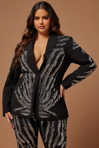 https://cdn.shopify.com/s/files/1/0293/9277/files/11-09-23_STUDIO_5_TH_DB_14-19-34_8_23GWF10119B_Black_13629_PLUS_PXF.jpg?v=1702321552&with=400&height=600