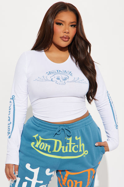 https://cdn.shopify.com/s/files/1/0293/9277/files/11-12-24_S1_45_7VND5A0673NV_Whitecombo_ZSR_CXB_AP_14-21-46_PLUS_166375_PXF.jpg?v=1731534257&with=400&height=600