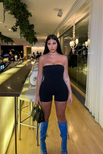 https://cdn.shopify.com/s/files/1/0293/9277/files/11-13-2023_Buenos_Aires_Snatched_Romper_Black__030_MH.jpg?v=1700589127&with=400&height=600