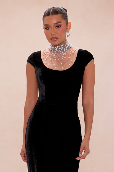 https://cdn.shopify.com/s/files/1/0293/9277/files/11-13-25_S5_29_XYJ018_Black_ZSR_AE_DR_14-16-29_19205_SKS.jpg?v=1763397938&with=400&height=600