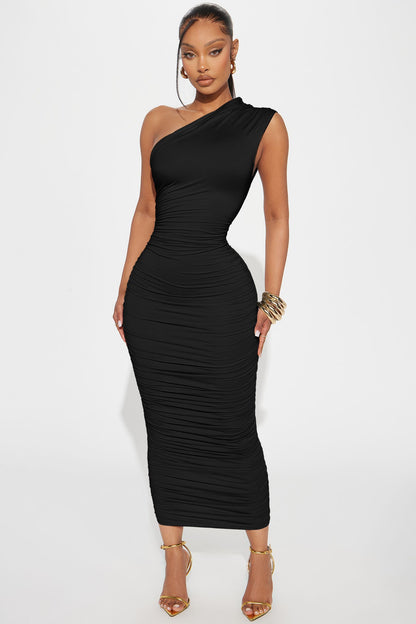 https://cdn.shopify.com/s/files/1/0293/9277/files/11-14-24_S2_3_KDSD4062804_Nude_CXB_RL_15-23-26_20827_SG_KP_Black_SG.jpg?v=1757029353