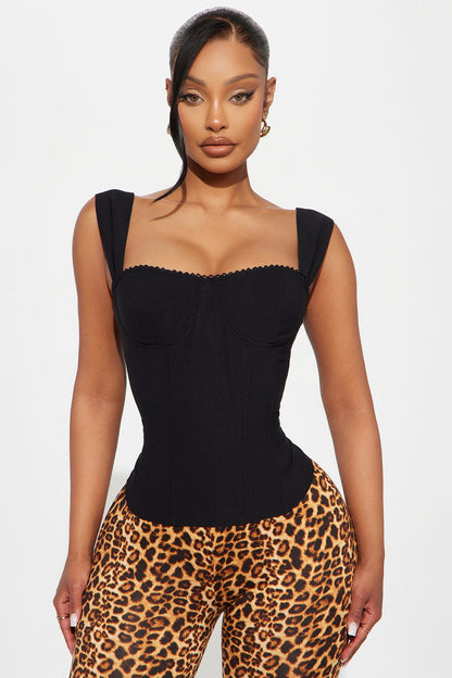 https://cdn.shopify.com/s/files/1/0293/9277/files/11-15-24_S2_19_KLMT061801_Black_CXB_RL_14-17-05_21069_PXF.jpg?v=1732036275