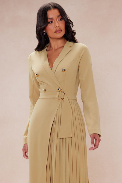 https://cdn.shopify.com/s/files/1/0293/9277/files/11-15-24_S5_35_D23620_Camel_AZ_IM_14-32-31_27949_PXF_SL_1.jpg?v=1732233691&with=400&height=600