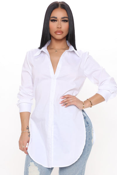 https://cdn.shopify.com/s/files/1/0293/9277/files/11-16-20Studio1_CE_SA_10-08-23_6_T1341SFN_White_3679_JK.jpg?v=1715638097&with=400&height=600