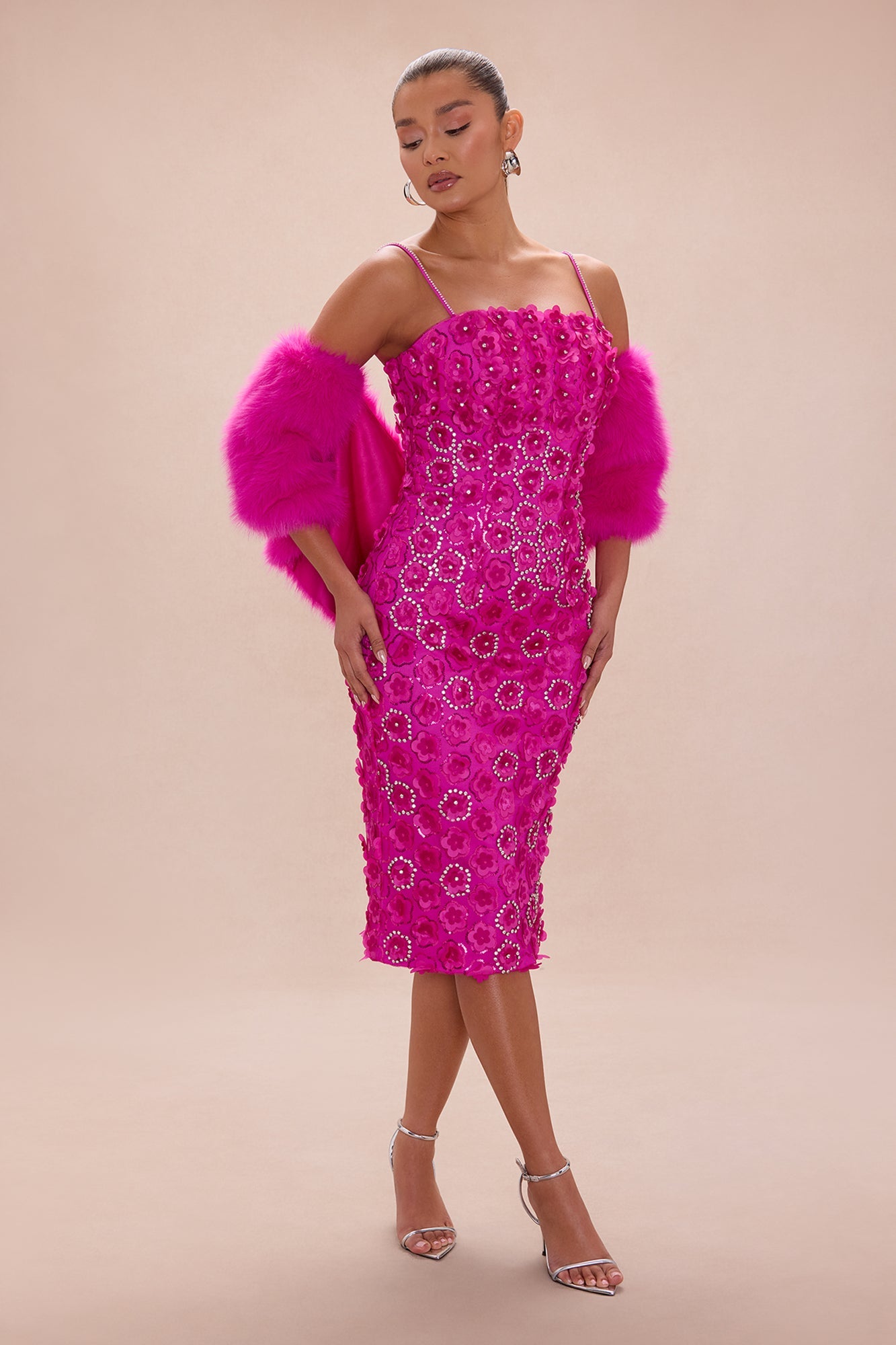 https://cdn.shopify.com/s/files/1/0293/9277/files/11-17-25_S5_3_25GSW9224_HotPink_AE_AC_10-13-34_21000_PXF_eb5a48a7-8515-4632-bdbe-8367dc1ebea1.jpg?v=1765570116