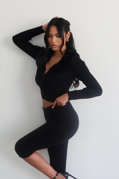 https://cdn.shopify.com/s/files/1/0293/9277/files/11-18-2024__004_Lena_Snatched_Capri_Pant_Black_LA.jpg?v=1764097425&with=400&height=600