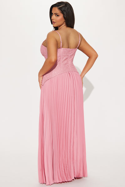 https://cdn.shopify.com/s/files/1/0293/9277/files/11-18-24_S4_8_KZZD4070301_Pink_KJ_DO_10-15-15_PLUS_96129_PXF.jpg?v=1732131532&with=400&height=600