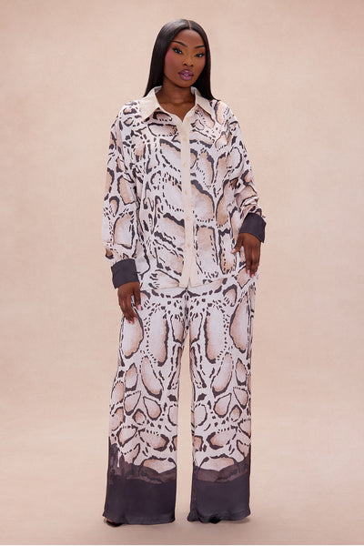 https://cdn.shopify.com/s/files/1/0293/9277/files/11-18-25_S5PM_29_GW25K5805AB_Ivorycombo_ZSR_AE_AC_18-22-06_PLUS_23576_PXF_BH.jpg?v=1773956503&with=400&height=600