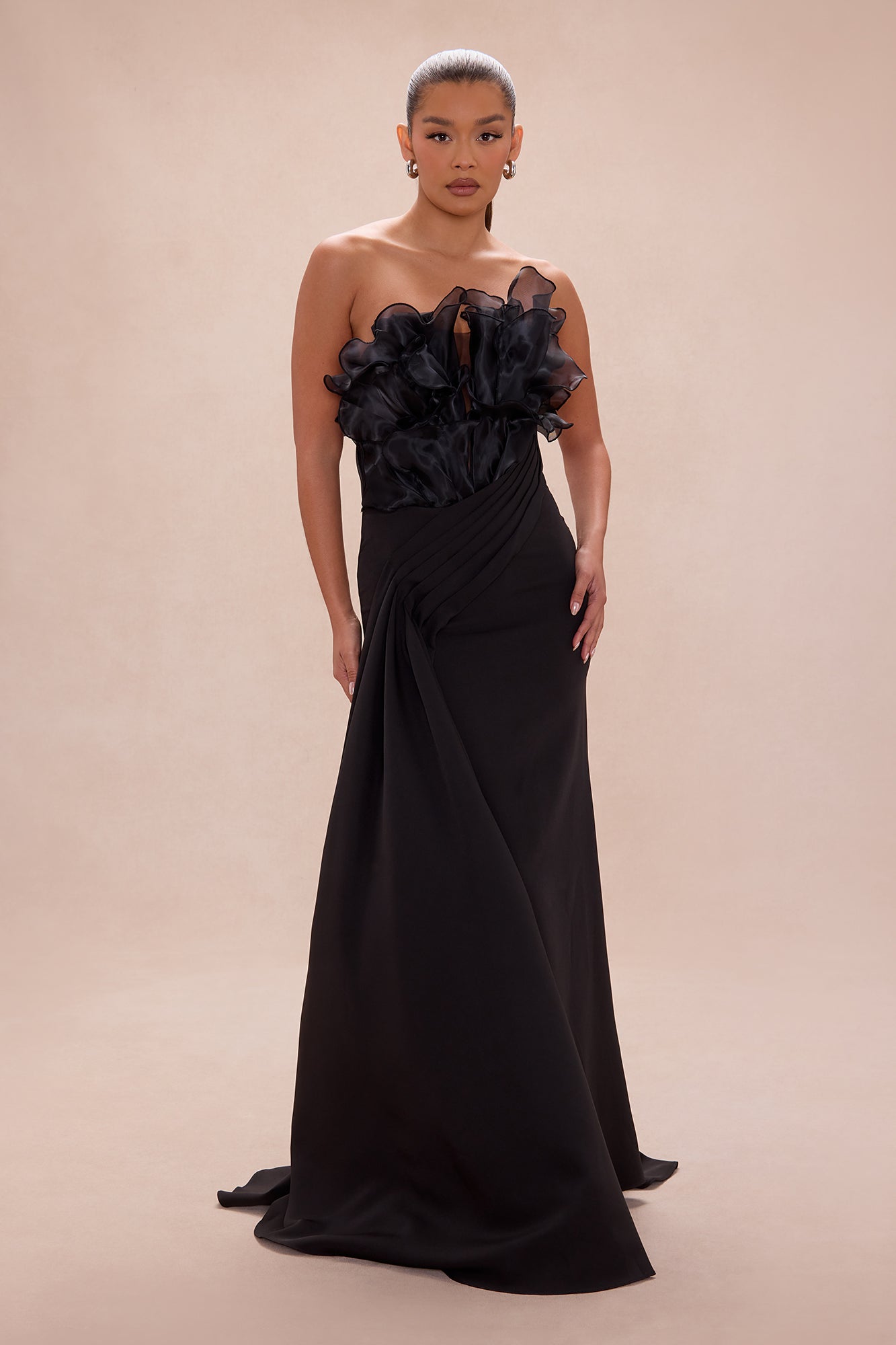 https://cdn.shopify.com/s/files/1/0293/9277/files/11-18-25_S5_12_25GWM12072_Black_AE_AC_11-47-54_22318_SKS.jpg?v=1763755482