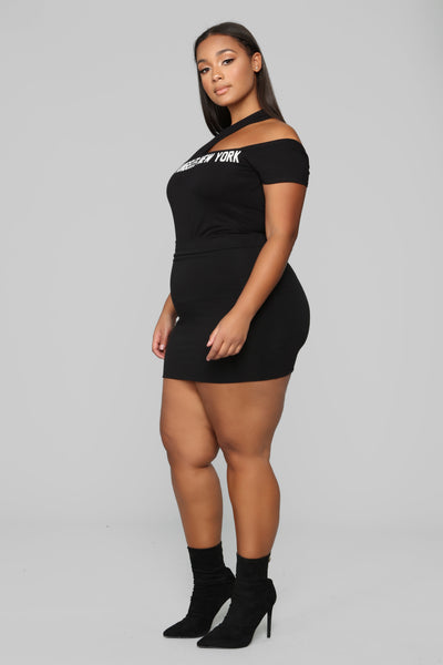 https://cdn.shopify.com/s/files/1/0293/9277/products/11-19-18_Studio_3_11-08-35_LBJ16782_Black_0903_JD_3d5972d5-f801-4a31-ad4f-fb925db27cd9.jpg?v=1568671741&with=400&height=600