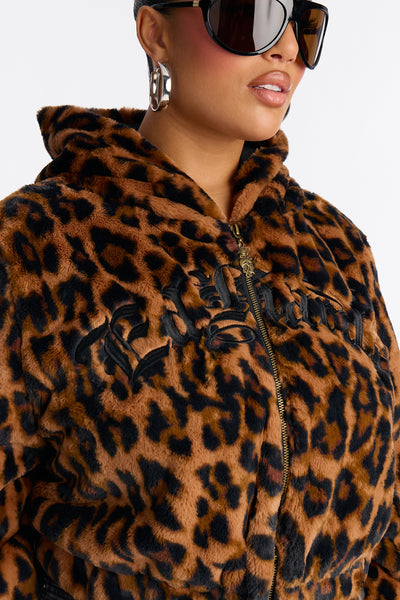https://cdn.shopify.com/s/files/1/0293/9277/files/11-19-25_S4_17_EHWJ71043_Leopard_AB_DR_12-02-39_PLUS_19985_PXF.jpg?v=1763888646&with=400&height=600