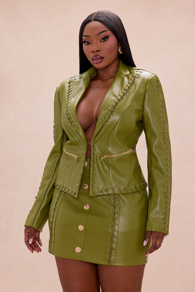 https://cdn.shopify.com/s/files/1/0293/9277/files/11-19-25_S5_30_25MSW0015A_Green_ZSR_AE_AC_12-03-27_PLUS_24445_PXF.jpg?v=1764619418&with=400&height=600