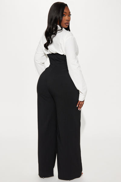 https://cdn.shopify.com/s/files/1/0293/9277/files/11-21-24_S4_64_RC0217_WhiteBlack_KF_IM_15-19-00_PLUS_99863_PXF.jpg?v=1732557581&with=400&height=600