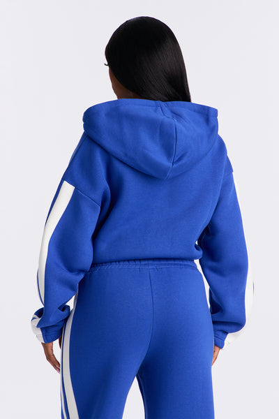 https://cdn.shopify.com/s/files/1/0293/9277/files/11-21-25_S9_15_V225LN3715_Royal_JW_EO_12-18-49_0242_PXF.jpg?v=1764020010&with=400&height=600
