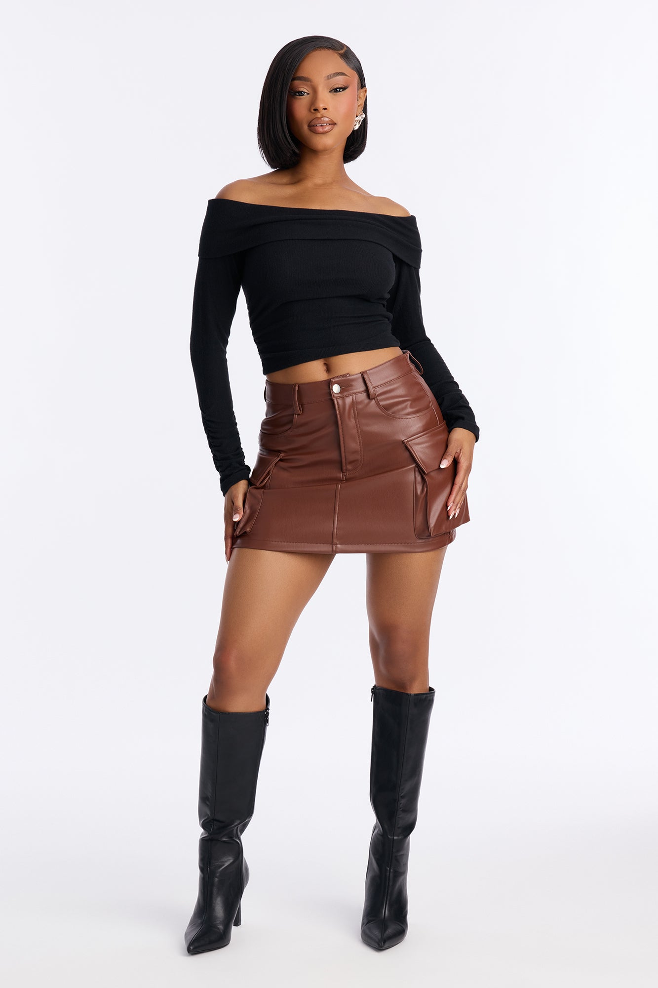 https://cdn.shopify.com/s/files/1/0293/9277/files/11-25-25_S4_31_STWY230301129SK_Chocolate_JG_EO_13-31-38_66336_PXF.jpg?v=1764183201