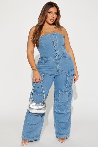 https://cdn.shopify.com/s/files/1/0293/9277/files/11-27-23Studio4_RA_SS_15-03-31_64_FN6003HJPJC_Denim_5796_PLUS_PXF.jpg?v=1701385206&with=400&height=600