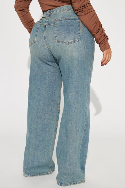 https://cdn.shopify.com/s/files/1/0293/9277/files/11-30-23Studio4_TK_AC_11-33-13_14_FN25184JL34_VintageBlueWash_PLUS_30925_PXF.jpg?v=1758043591&with=400&height=600