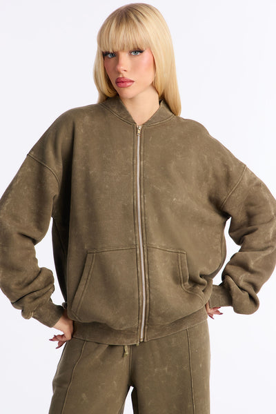 https://cdn.shopify.com/s/files/1/0293/9277/files/12-01-25_S5_44_V225LN3701_Olive_JG_PC_14-50-10_1408_BH.jpg?v=1764712914&with=400&height=600