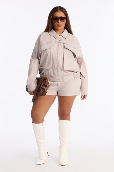 https://cdn.shopify.com/s/files/1/0293/9277/files/12-01-25_S6_31_V12507RP0117_Stone_SL_NL_14-36-12_PLUS_25382_PXF.jpg?v=1774647543&with=400&height=600