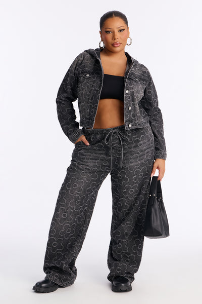 https://cdn.shopify.com/s/files/1/0293/9277/files/12-03-25_S5_21_B32506DJ3607_DarkGrey_JG_IM_11-52-51_PLUS_4067_PXF.jpg?v=1764881831&with=400&height=600