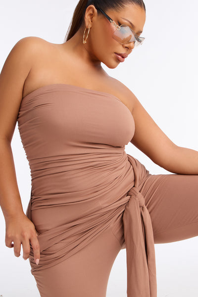 https://cdn.shopify.com/s/files/1/0293/9277/files/12-03-25_S5_6_JP3978_Mocha_JG_IM_10-44-23_PLUS_3622_PXF.jpg?v=1765928414&with=400&height=600