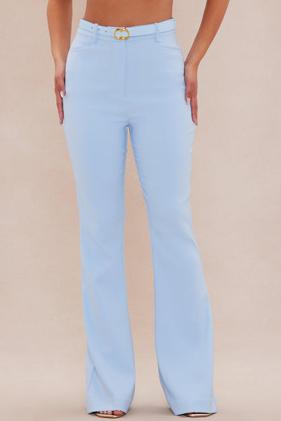 https://cdn.shopify.com/s/files/1/0293/9277/files/12-04-24_S5_34_24GWQ8244AB_Blue_AZ_DO_14-33-25_0736_PXF.jpg?v=1733437769&with=400&height=600