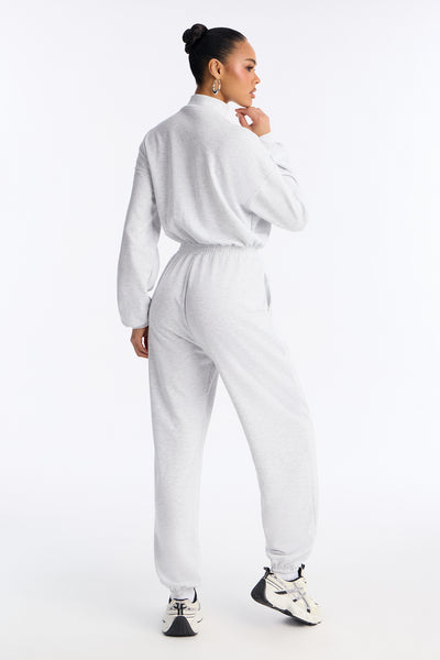 https://cdn.shopify.com/s/files/1/0293/9277/files/12-04-25_S3_32_HKJ26488_HeatherGrey_AE_JS_14-41-01_3571_PXF.jpg?v=1764964401&with=400&height=600
