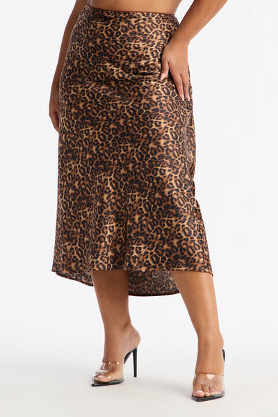 https://cdn.shopify.com/s/files/1/0293/9277/files/12-05-25_S4_21_DJFY246085_Leopard_AF_EW_11-56-11_PLUS_71880_SKS.jpg?v=1774044549&with=400&height=600