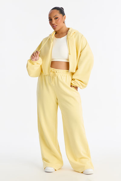 https://cdn.shopify.com/s/files/1/0293/9277/files/12-05-25_S4_29_ZDZPK11103SET_Yellow_AF_EW_13-41-15_PLUS_72117_SKS.jpg?v=1765233625&with=400&height=600