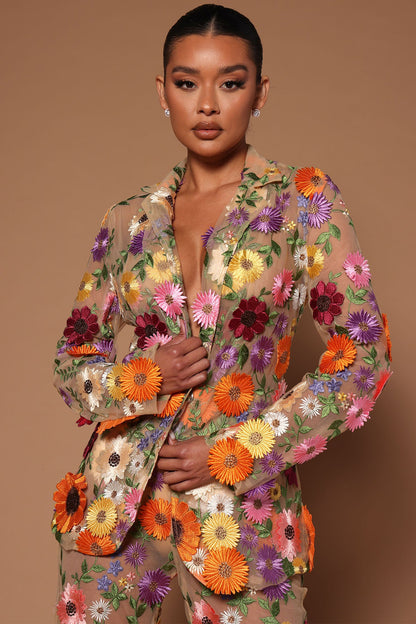https://cdn.shopify.com/s/files/1/0293/9277/products/12-06-22Studio8_KJ_IM_13-29-36_25_22GWF0902_Nudecombo_1359_JB.jpg?v=1670448232