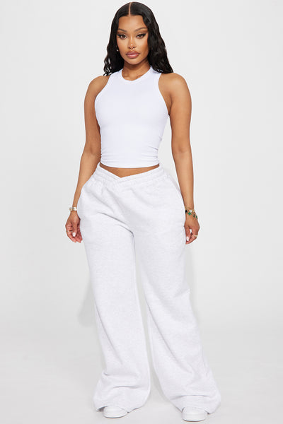 https://cdn.shopify.com/s/files/1/0293/9277/files/12-06-23Studio2_ID_RL_15-32-49_48_ZDZPK11429_HeatherGrey_77314_PXF.jpg?v=1702339214&with=400&height=600