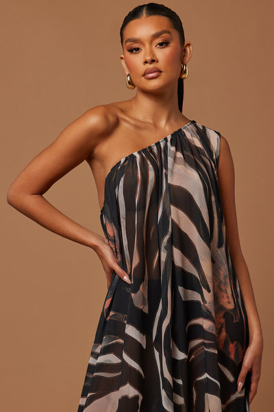 https://cdn.shopify.com/s/files/1/0293/9277/files/12-08-23_S5_30_22GWF8601C_BlackBrown_CXB_IM_14-24-34_19265_PXF.jpg?v=1702659748&with=400&height=600