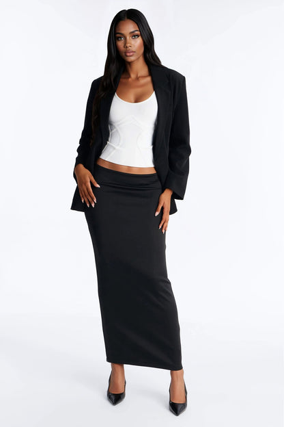 https://cdn.shopify.com/s/files/1/0293/9277/files/12-10-25_S4_1_LB185A836_Black_RK_SS_09-31-40_73119_CM-Adia_v3_CM_CM_d9723251-40aa-4f64-9dfe-e3417ca810e7.jpg?v=1766095812
