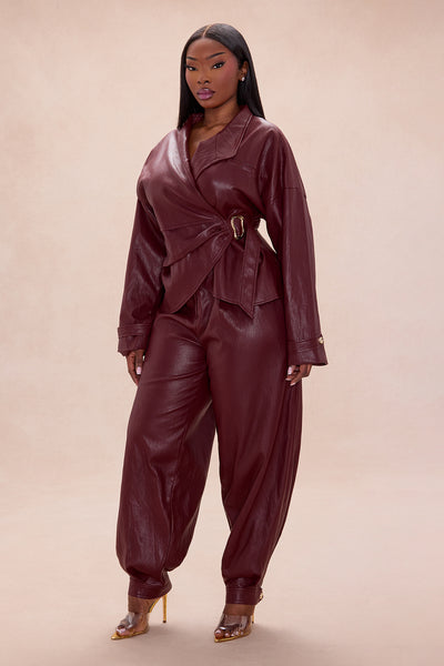 https://cdn.shopify.com/s/files/1/0293/9277/files/12-10-25_S5_19_25GW111A_Burgundy_AE_AC_11-47-57_PLUS_28124_PXF.jpg?v=1766078157&with=400&height=600