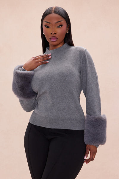 https://cdn.shopify.com/s/files/1/0293/9277/files/12-10-25_S5_49_25GWQ17213_Grey_AE_AC_14-12-05_PLUS_28522_PXF.jpg?v=1765838416&with=400&height=600