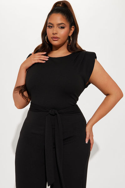 https://cdn.shopify.com/s/files/1/0293/9277/products/12-12-22Studio6_KJ_KT_15-04-56_52_WP8431_Black_P_7615_PLUS_JB_JB.jpg?v=1717605321&with=400&height=600